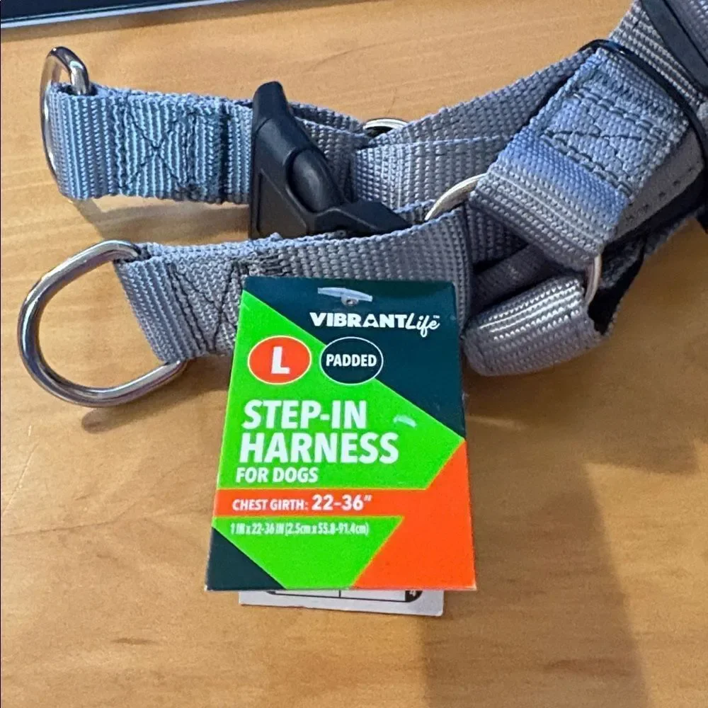 NWT Vibrant Life Step-in Dog Polyester Harness in Gray/Black Size Large/22